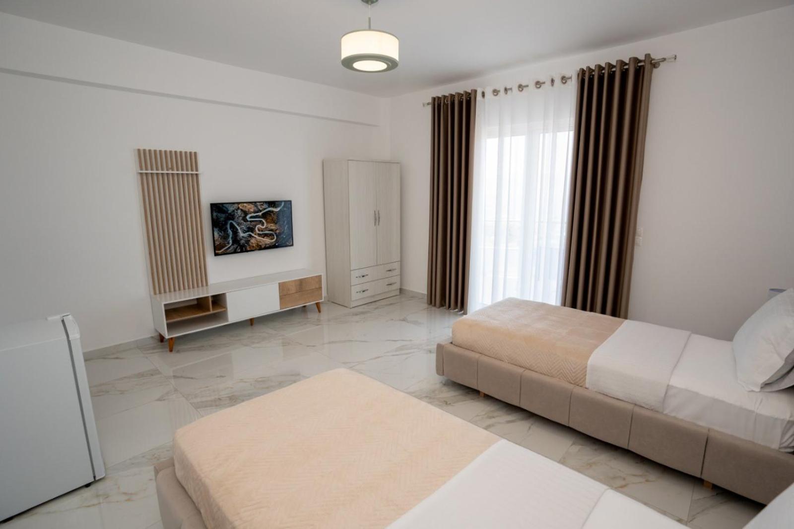 Kalasa Hotel Sarandë Exterior foto